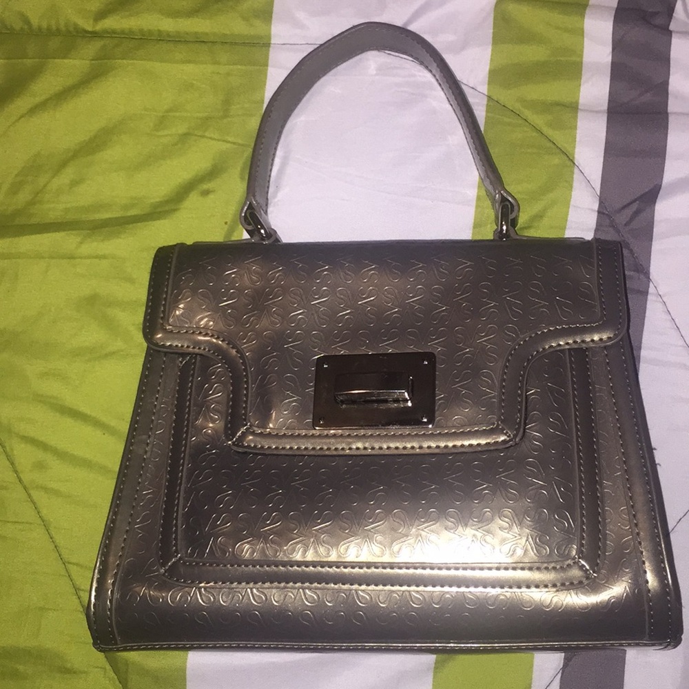 Simply Vera Handbag